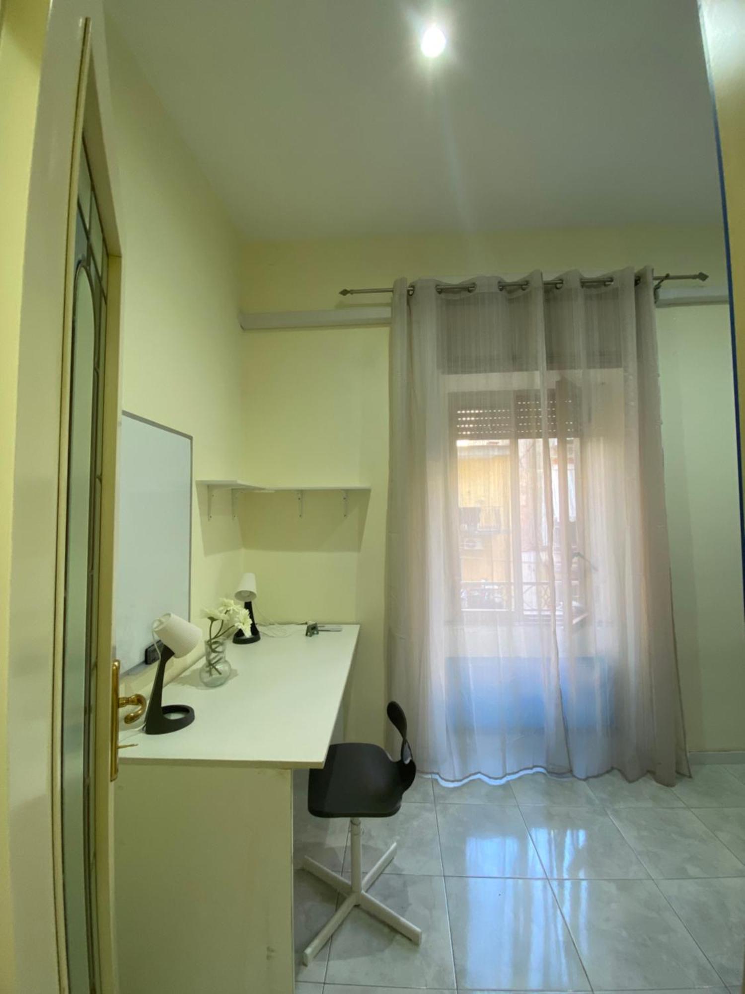 La Casa Al Centro " Vicino Al Centro Storico Di Napoli" Apartment Exterior photo